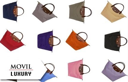 ¡Un bolso para mamá! Paga RD$ 850 en vez de RD$ 1,800 por una Cartera tipo longchamp grande en Movil Luxury.