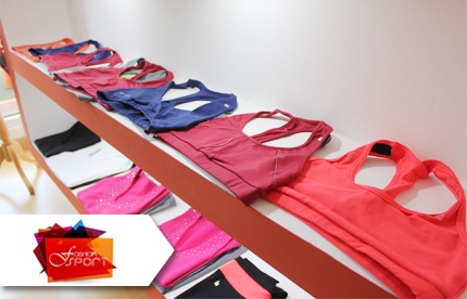¡Siempre fashion! Paga RD$ 1,350 en vez de RD$ 3,800 por Conjunto Sport Brasil Sul  con garantía de 10 años, incluye 1 Blusa + 1 Short de la colección 2013 en Fashion Sport.